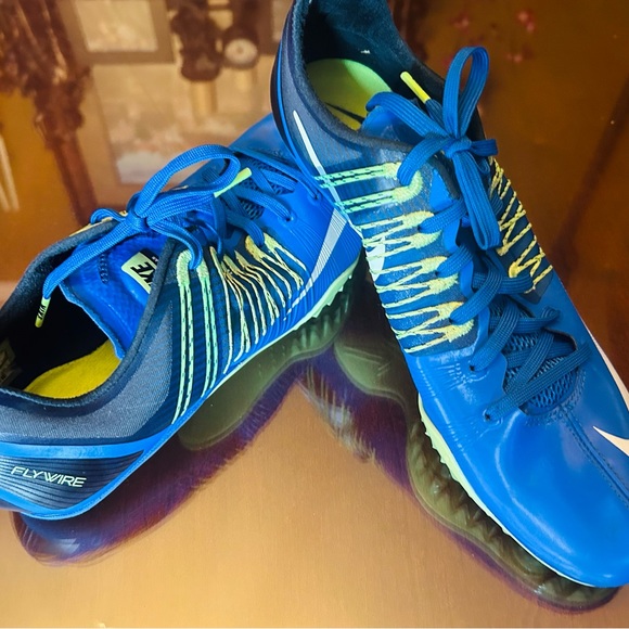 Nike Flywire Racing Sprint Spikes Sneakers - Picture 7 of 12